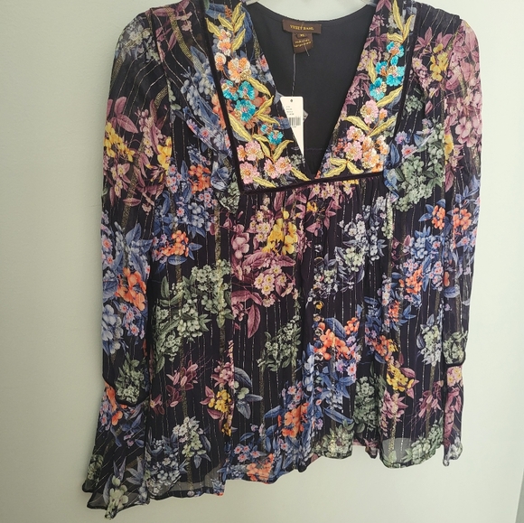Anthro | Vineet Bahl Vivieene Metallic Blouse Floral Embroidered Bell Sleeve XS - Picture 4 of 14